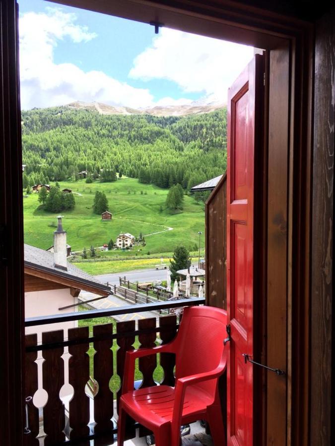 Appartamenti La Romantica Livigno Luaran gambar