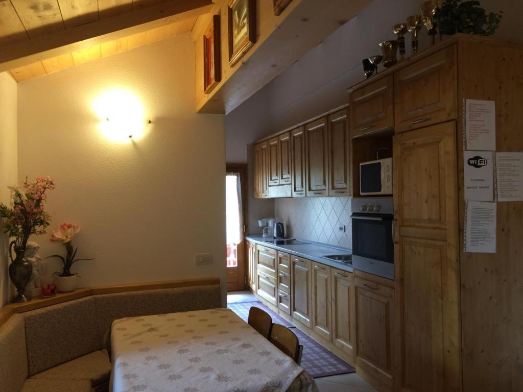 Appartamenti La Romantica Livigno Luaran gambar