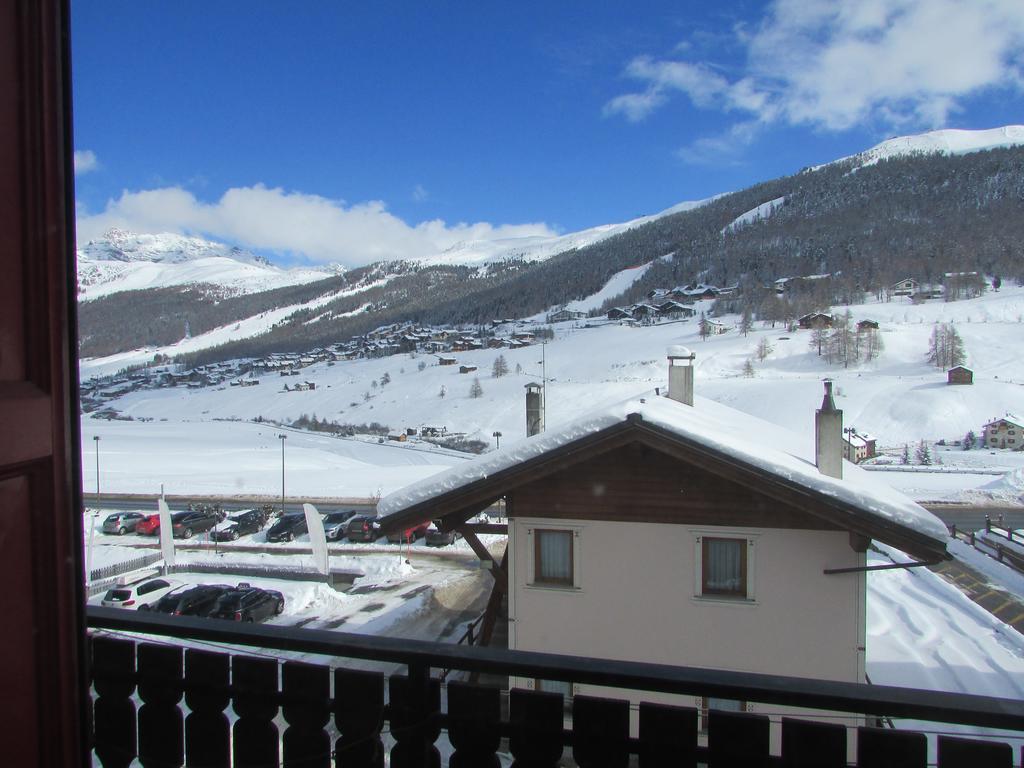Appartamenti La Romantica Livigno Luaran gambar
